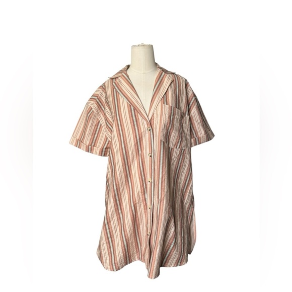 FREE PEOPLE | Oversized Short Sleeve Button Down Shirt Sz XS - Picture 4 of 7